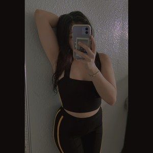 Meet your Posher, Aylin